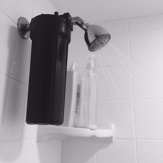 The modified Ugly Shower Filter reduces lead and other toxins from your shower and bath.